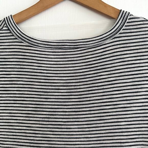 Time and Tru Maternity Black and White Stripe Long sleeve Flowy Top M - Picture 8 of 10